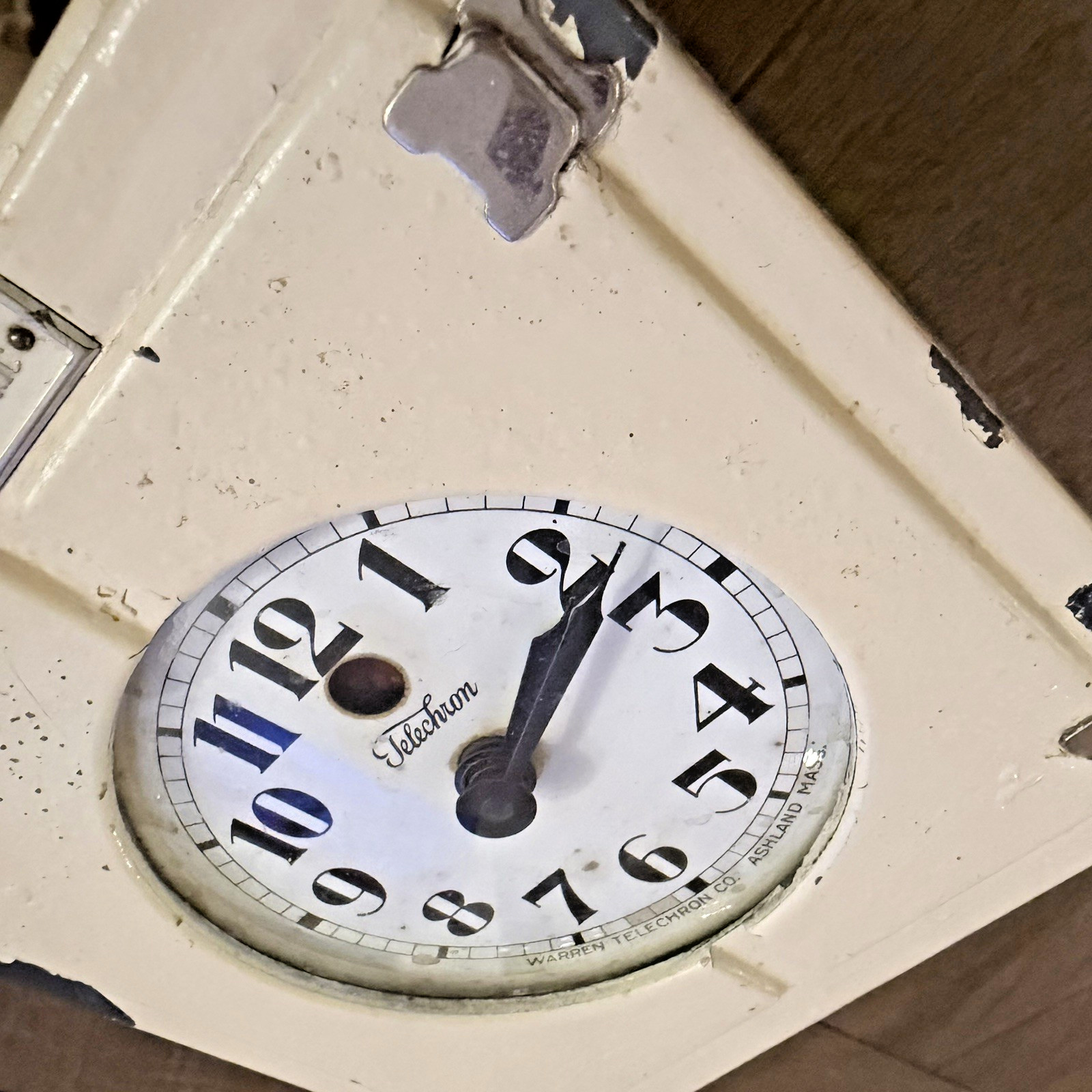 Vintage Telechron General Electric Rare Refrigerator Clock