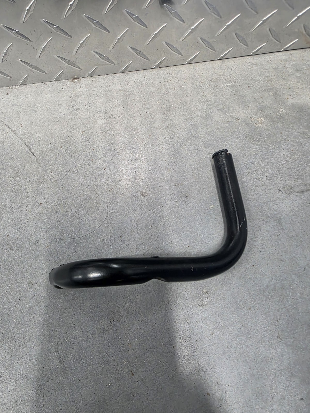 Ekornes Stressless Swing Table Bracket/Connector For Right Side When Seated