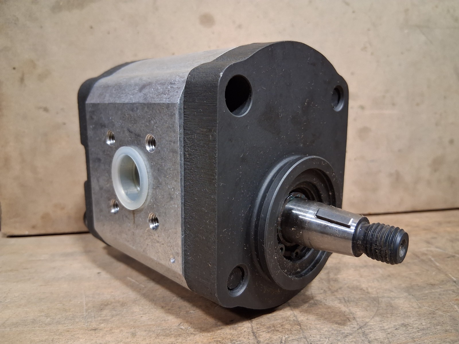 REXROTH hydraulic pump 0 510 615 317, 7930, 1515500013