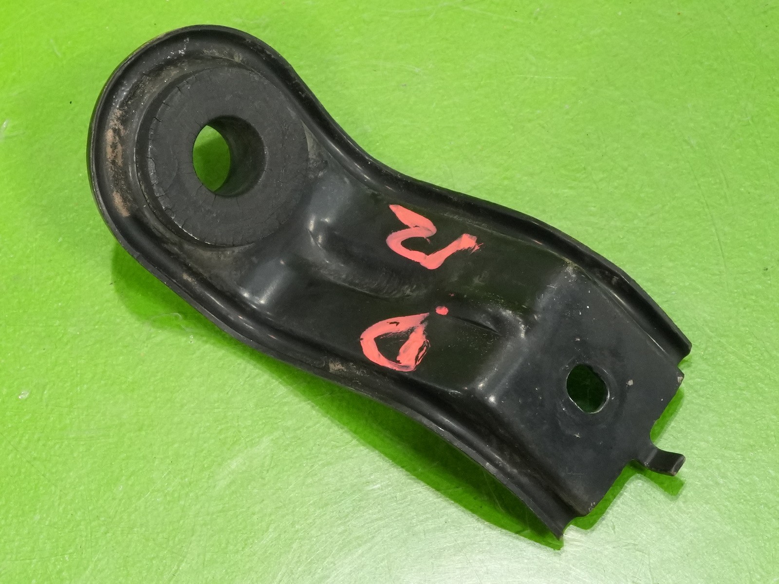 92-95 Civic OEM radiator upper top mount bracket tab support