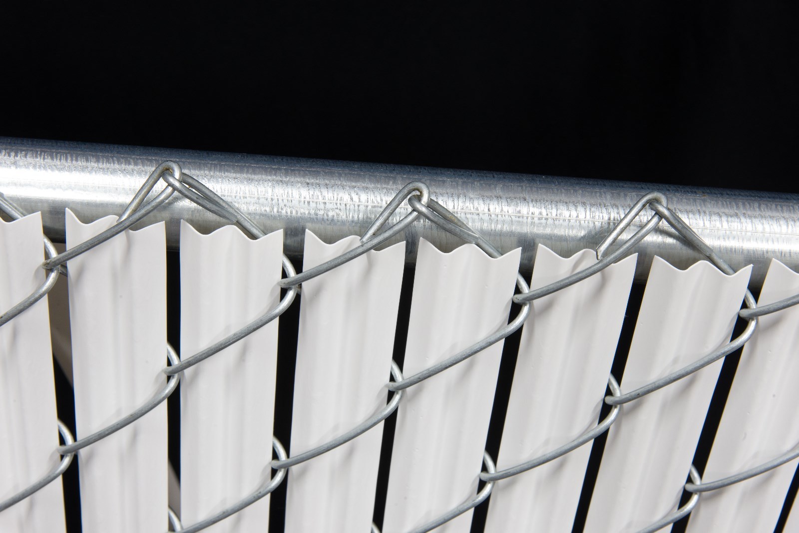 6 ft High White Wave Slat™ Single Wall Privacy Chain Link Fence Slats