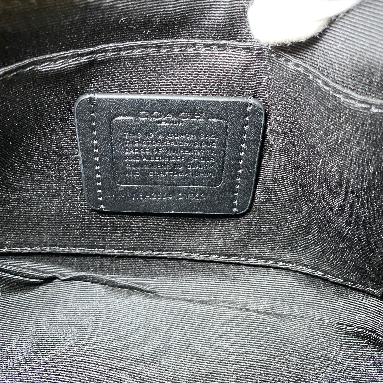 COACH CV933 Teri Shoulder Bag In Signature Canvas Walnut/Black NEW