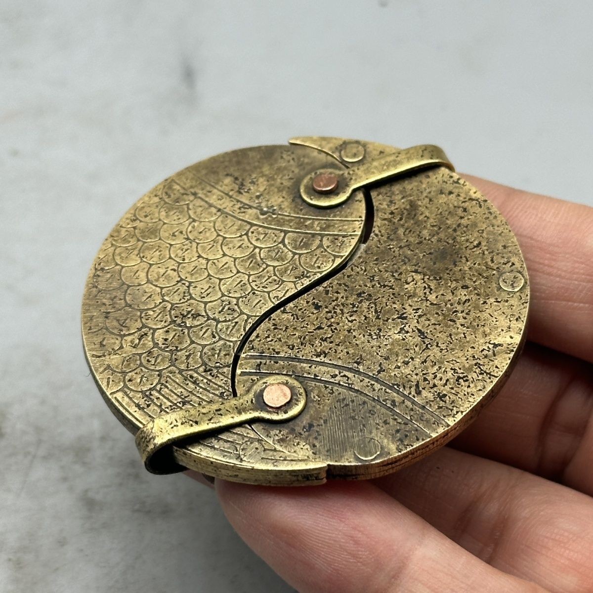 Yin Yang Bagua Brass Paper Cutter Express Unboxing Knife Retro Fish Design