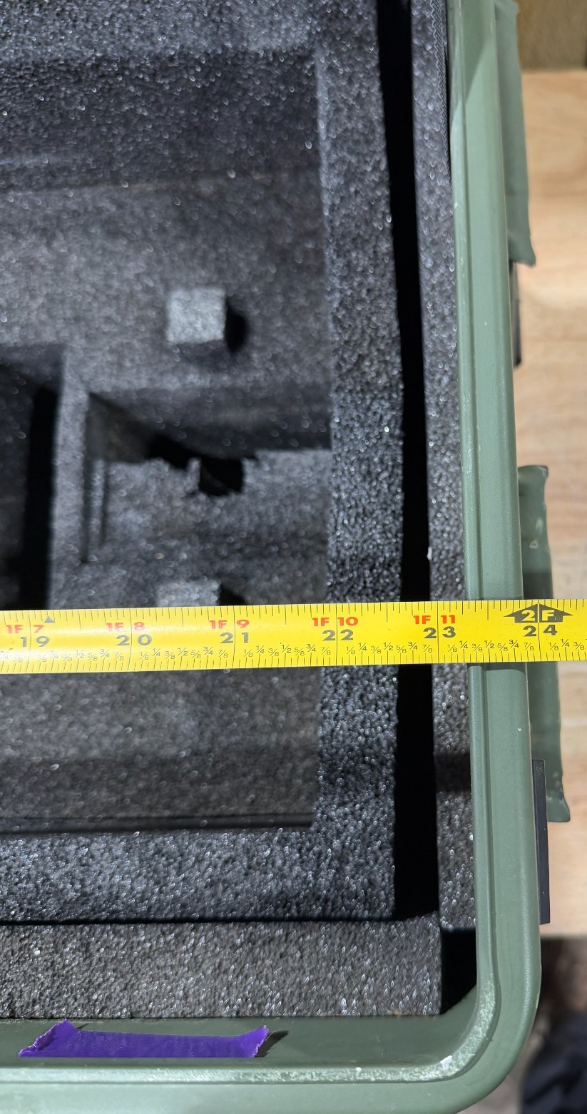 Zarges Metal K470 25.5x18.5x13.75" Military Surplus Storage Case Green