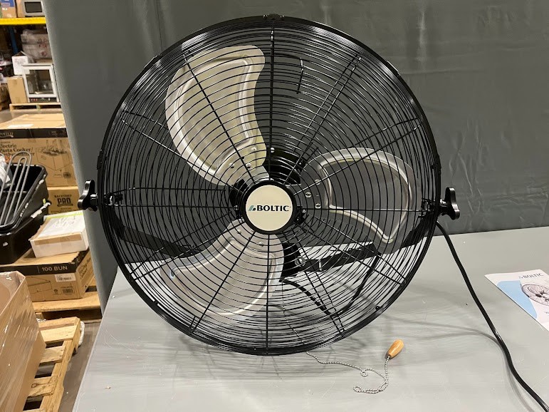 Boltic 20" Wall-Mounted 3-Speed Workstation Fan - 3,540-4,680 CFM, 120V