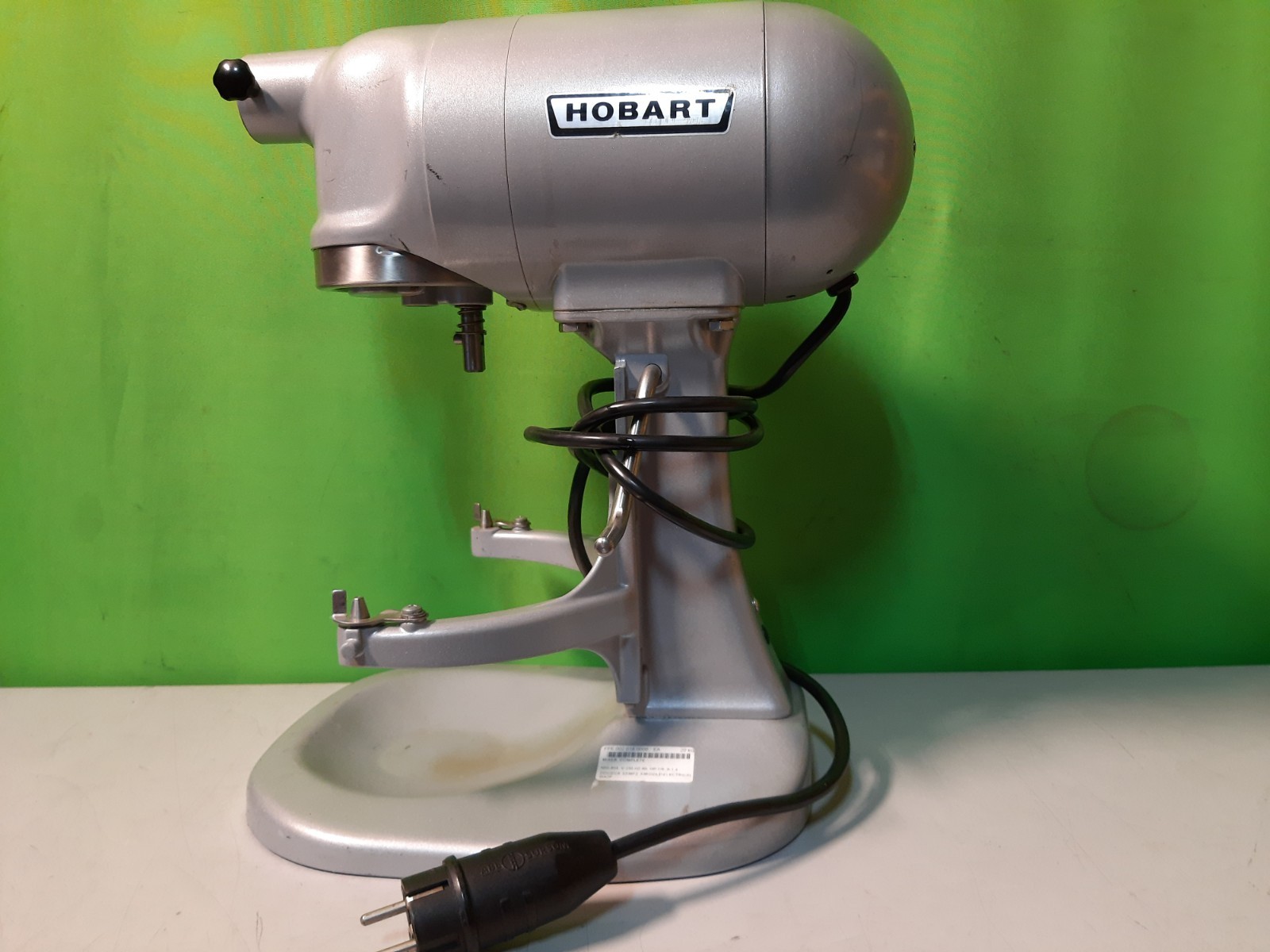 Hobart N50 5 Quart / 5 Qt. Countertop Commercial Mixer