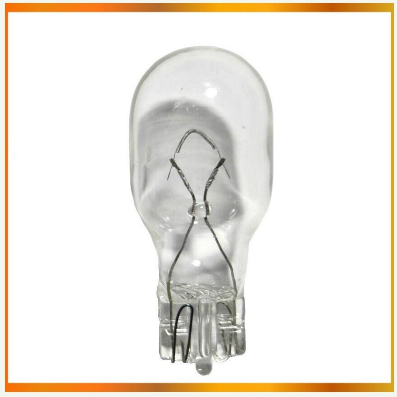 2005-2010 Pontiac G6 3rd Brake Light Bulb And Socket