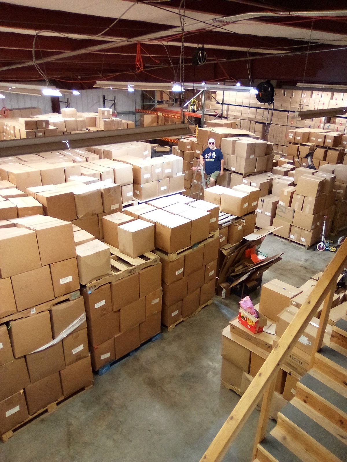 Bulk SALE-Latex 16"Slight Color Run Minimum(2000 Balloons)$0.10Each U-pic Colors