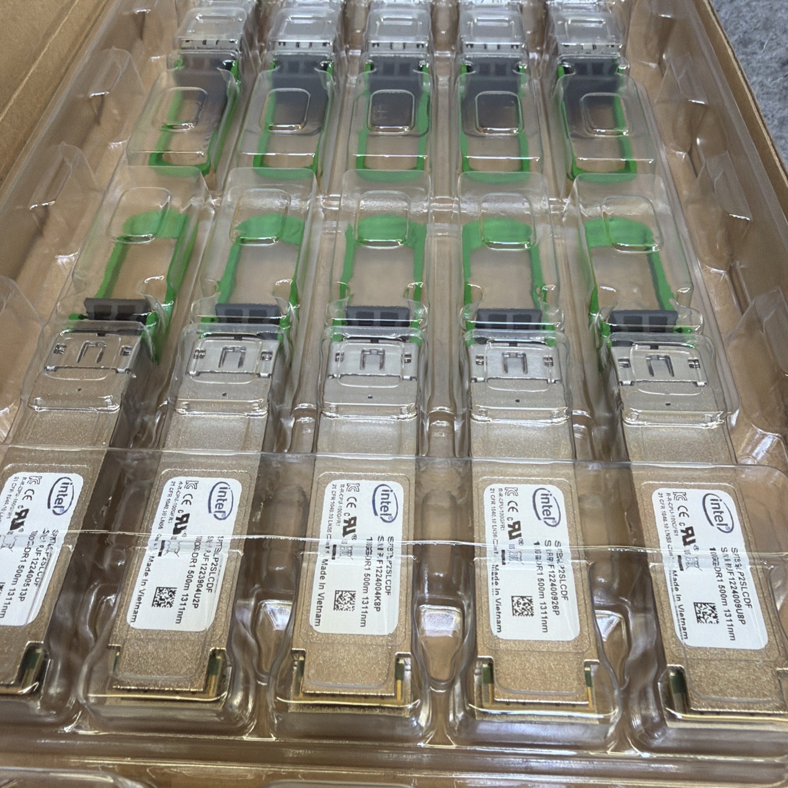 10 Intel SPTSLP2SLCDF Fiber Optic Transceiver Module 100G DR1 QSFP28 500M NEW