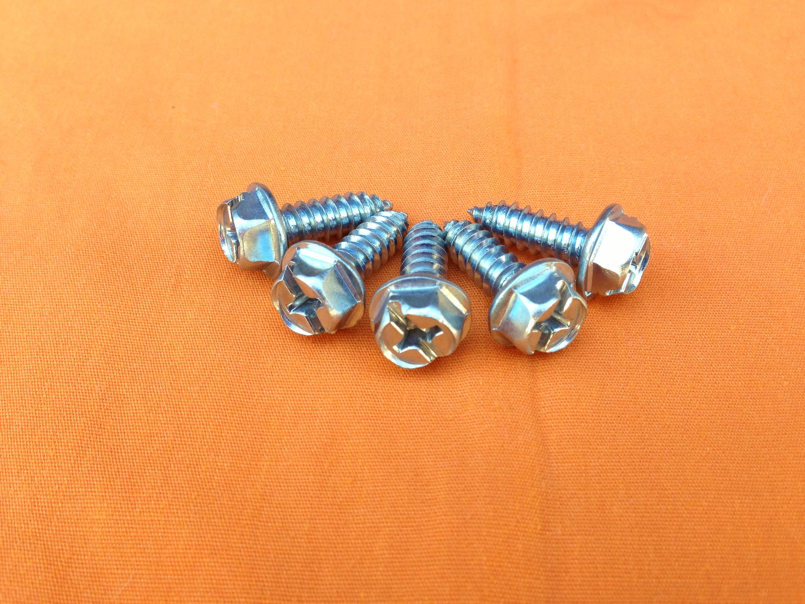 500 Bulk Zinc Plated LICENSE PLATE TAG SCREWS Hex Head Car Dealer Lot Self