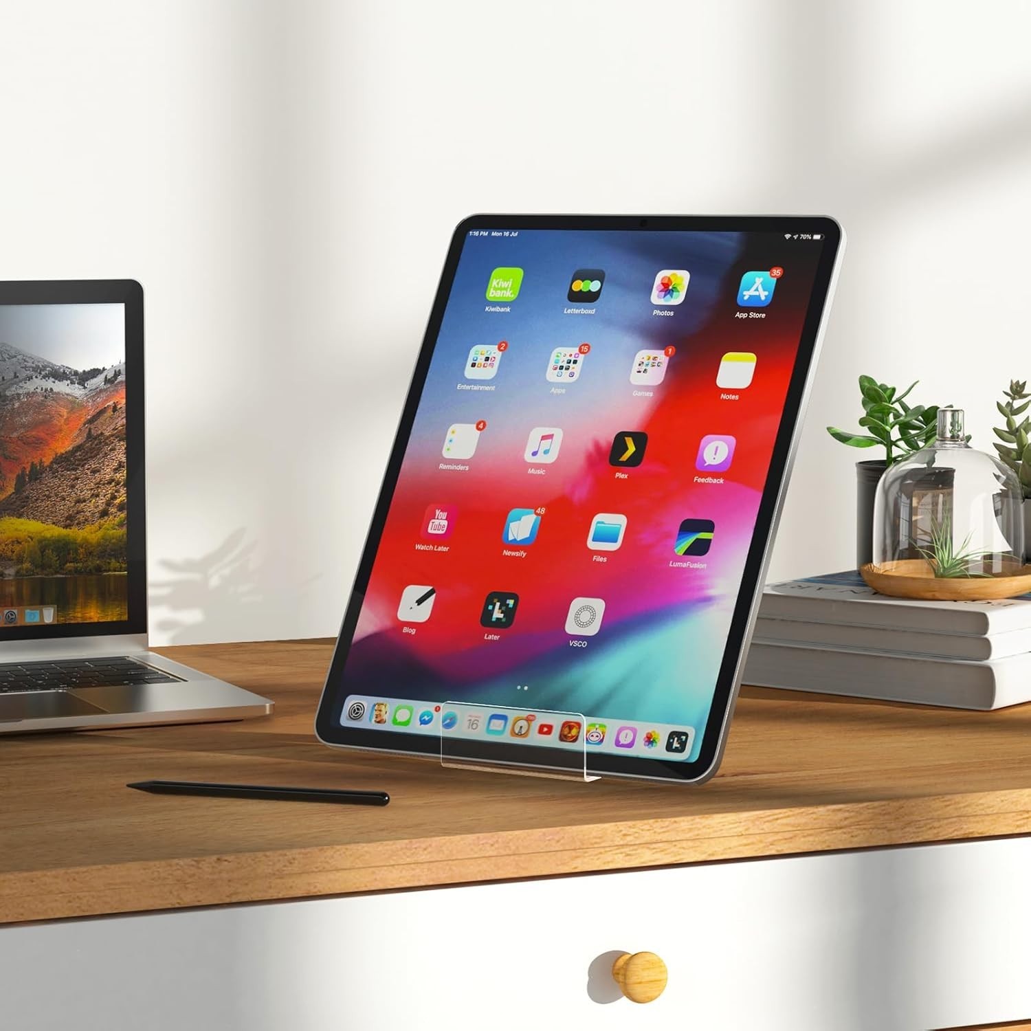 6 Pack Acrylic Book Stand Clear Easel Stand for Display Book Display Holder