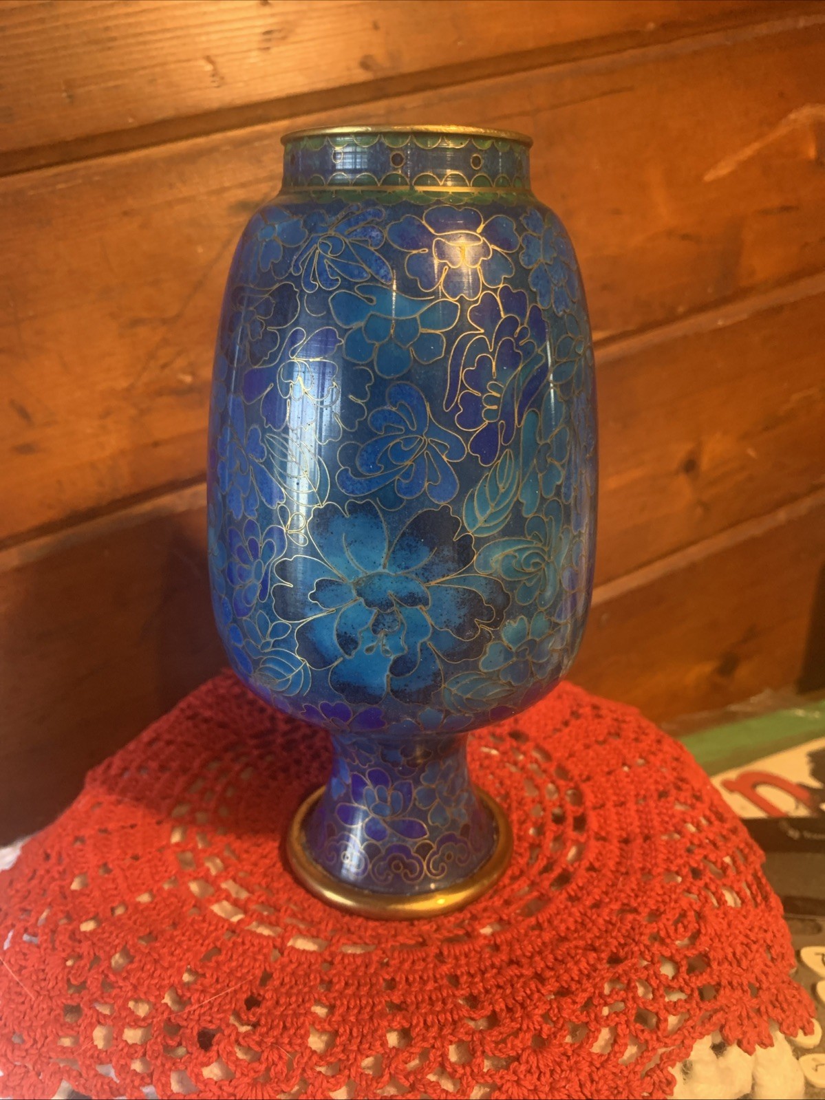 Vintage Chinese Cloisonné Enamel Blue Floral Vase With Gold Gilt 7.25 Tall
