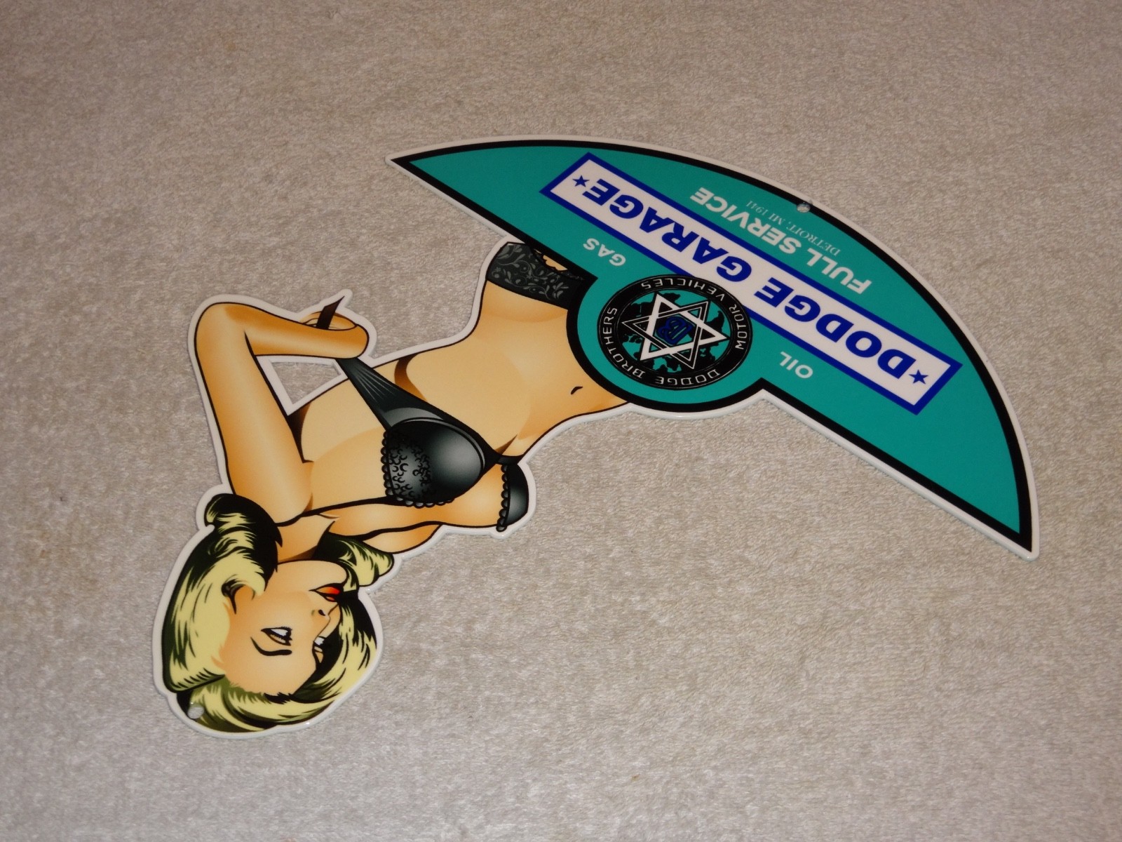 VINTAGE DODGE BROTHERS MOTOR VEHICLE SERVICE GARAGE 👩 WOMAN METAL GASOLINE SIGN