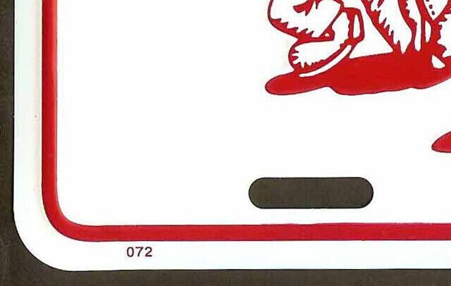 KEEP ON TRUCKIN EMBOSSED METAL LICENSE PLATE AUTO TAG NEW OLD STOCK #2010