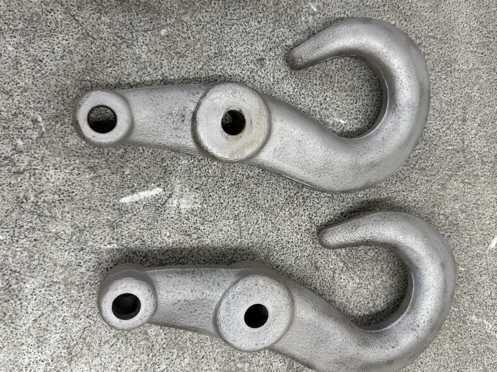 1969-72 Chevy/GMC Blazer Suburban Pickup 4x4 Factory Tow Hooks K5 K10 K20 67-72