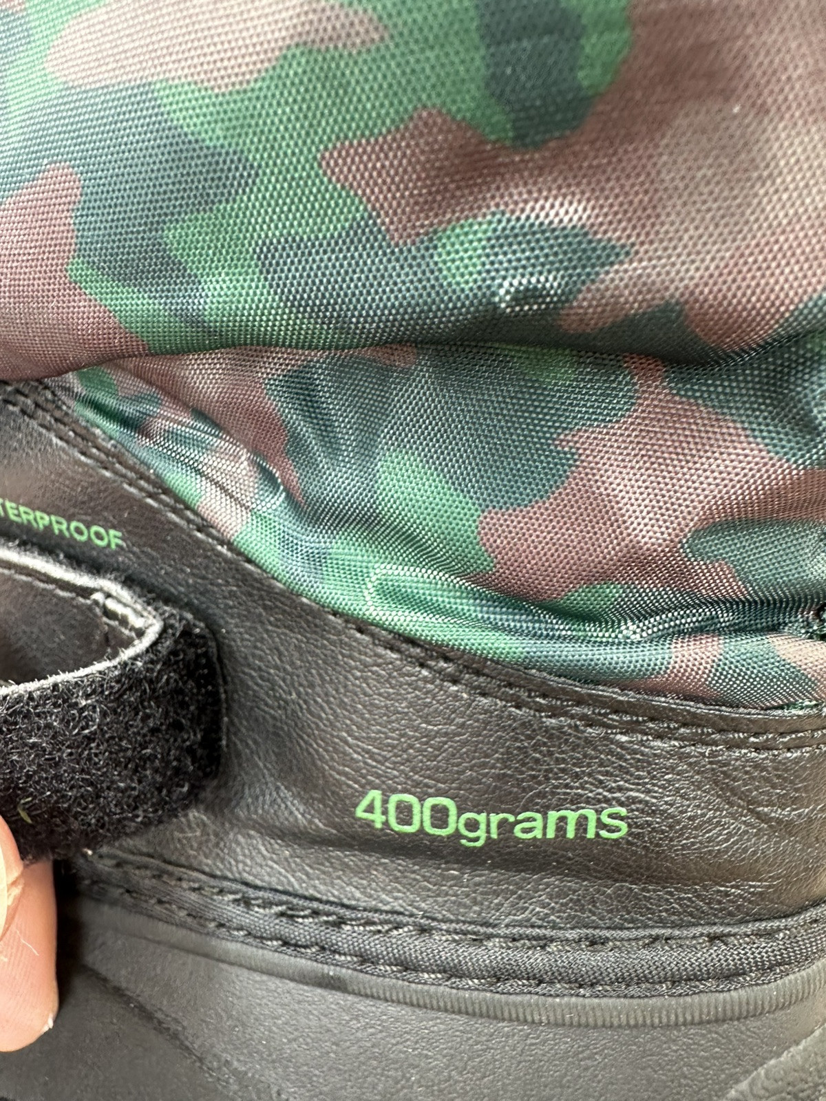 Columbia Powderbug Plus II Waterproof Winter Boots Green Camo Boys Youth Size 2