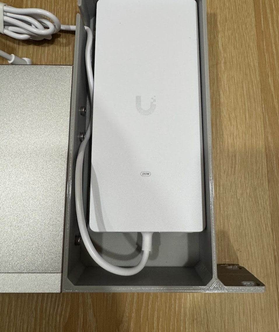 Rack Ear Mounts for Ubiquiti Unifi Pro Max 16 w/ PSU Tray + Mounting Screws