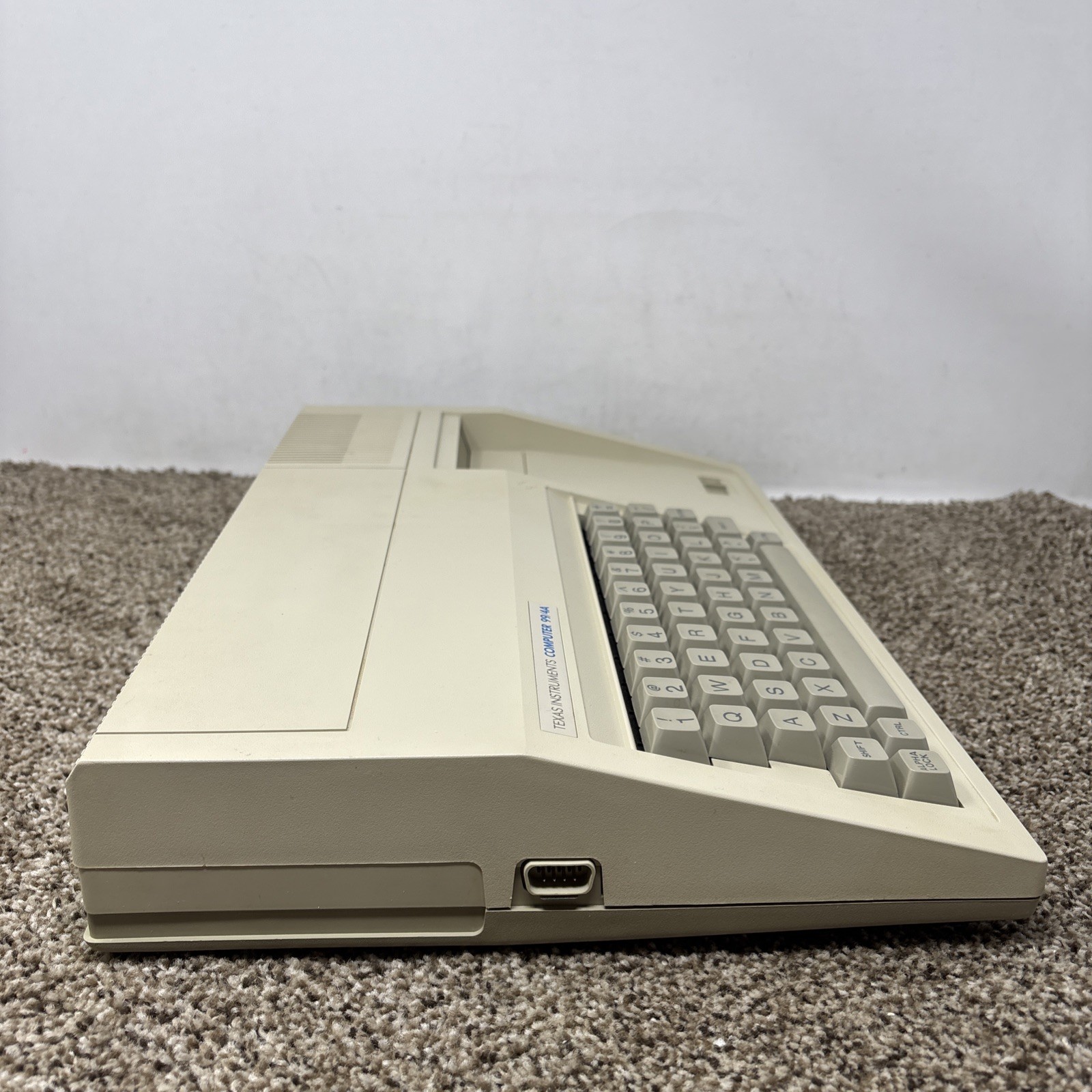 Texas Instruments TI-99/4A Home Computer In Box TESTED With Cables Games