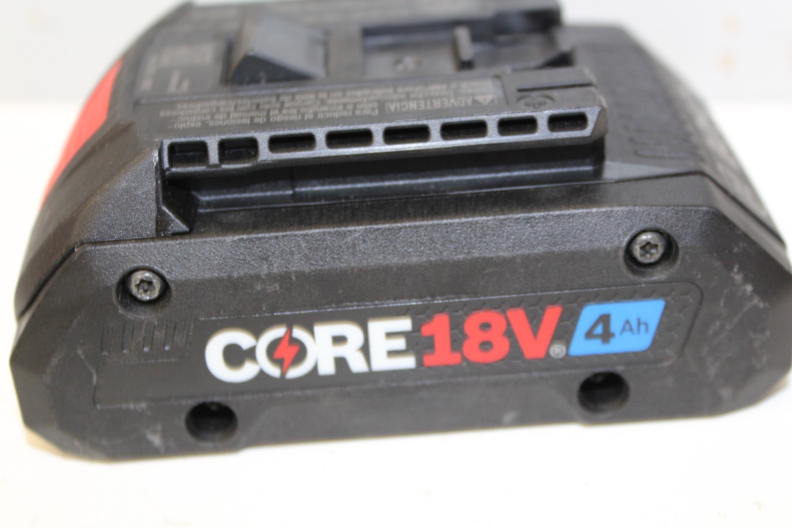 BOSCH CORE 18V 4.0 Ah Battery GBA18V40-2P 2 Pack NEW - NO BOX - FREE SHIPPING