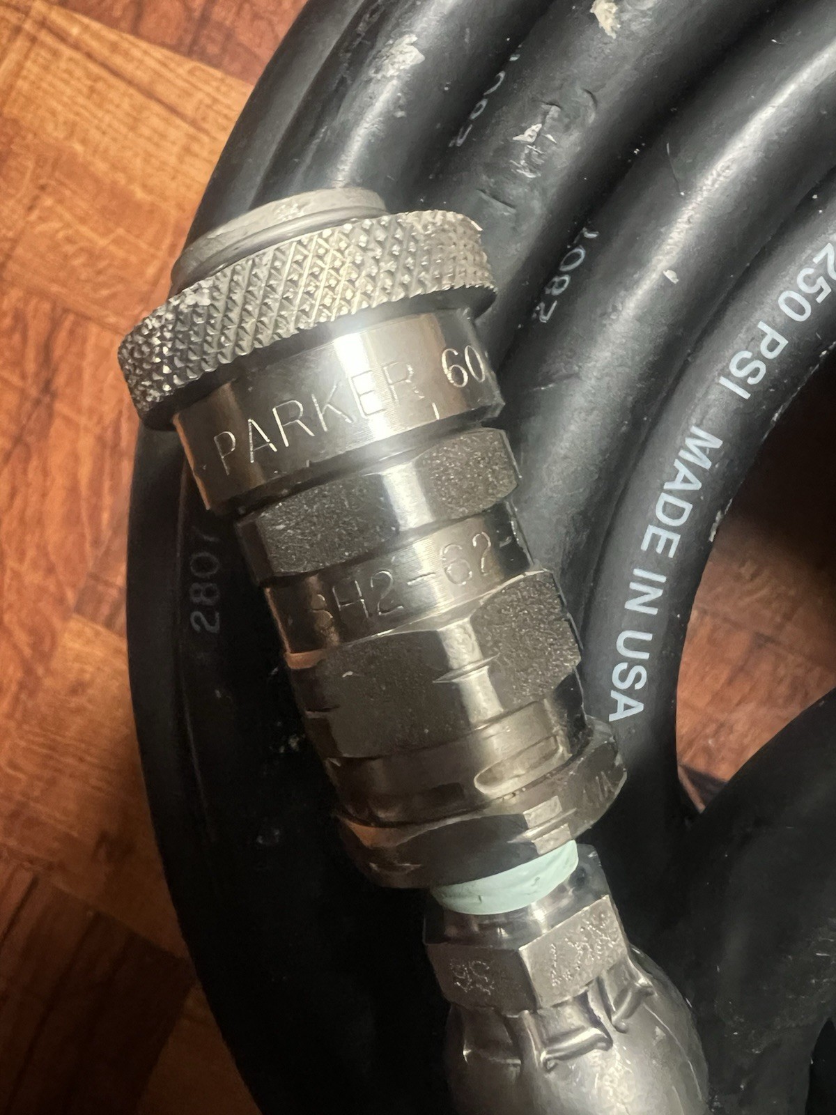 DWE 100’ Breathing Air Hose 250 PSI 3/8" w/ PARKER Quick-Connect SS Fittings NEW