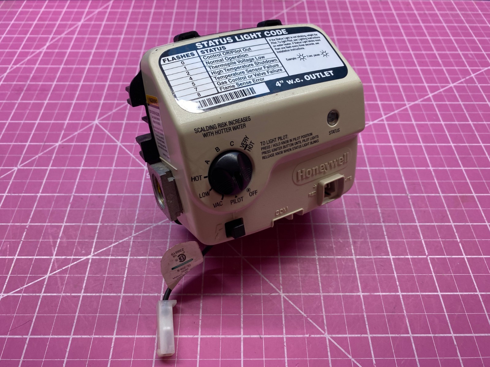 Honeywell Water Heater Gas Valve P# WV8840B1158