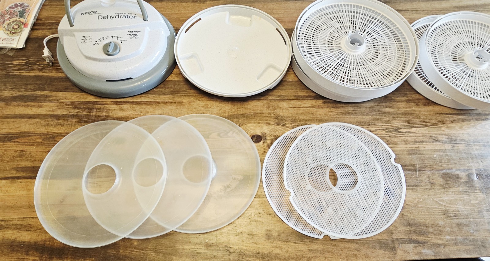 Nesco / American Harvest Snackmaster 600-Watt Dehydrator. Tested. Free Shipping!