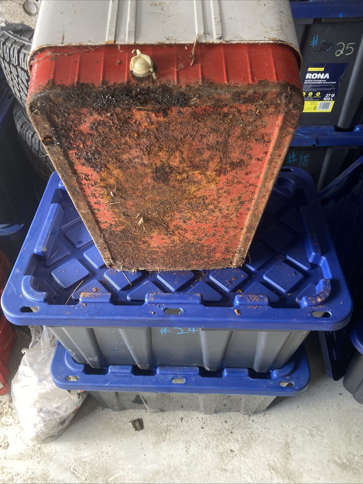 VINTAGE 1970 ORANGE CRUSH COOLER W/HANDLES