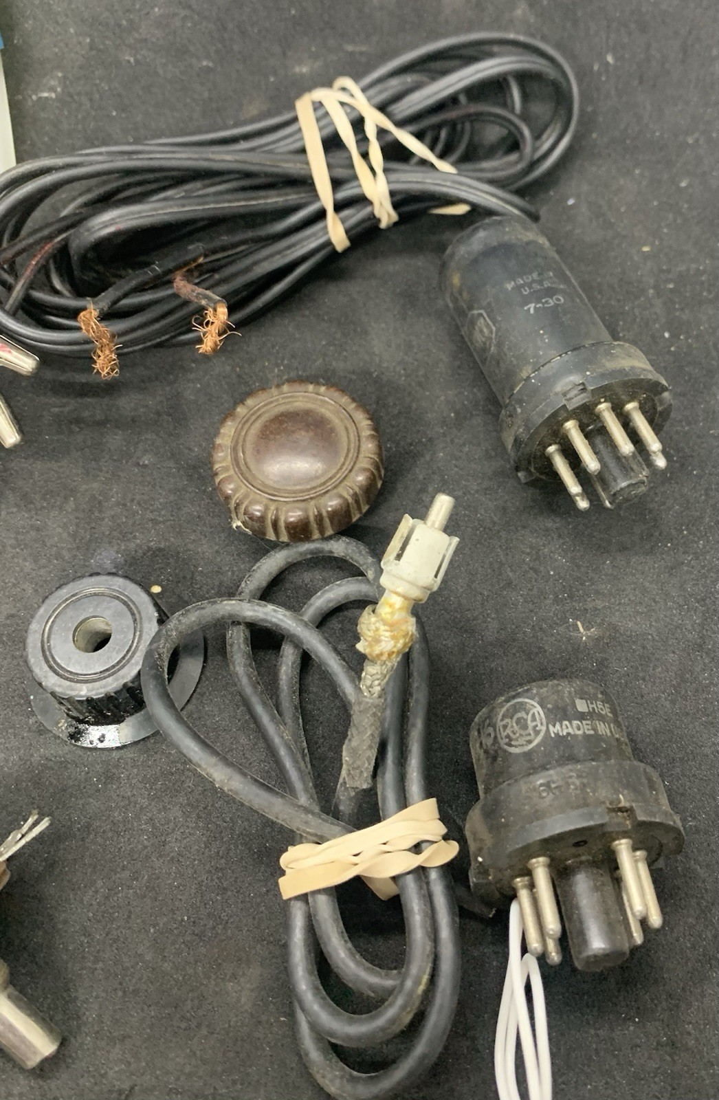 Misc. Radio and Electrical Parts * FROM HAM / ANTIQUE RADIO ESTATE * (A212)