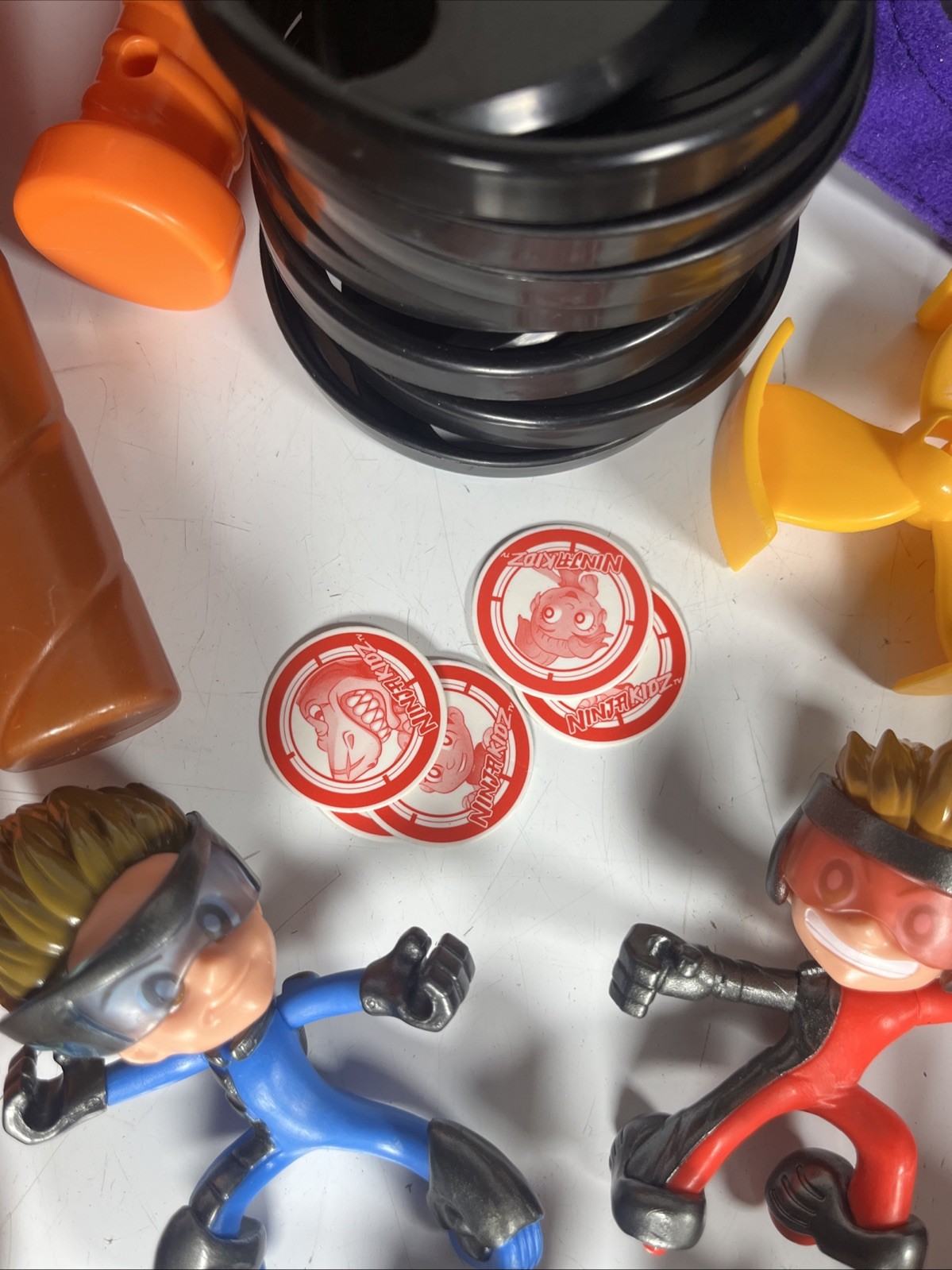 Ninja Kidz Lot Giant Mystery Ball Toy Purple/Red Case Figures Costume Mask Belt