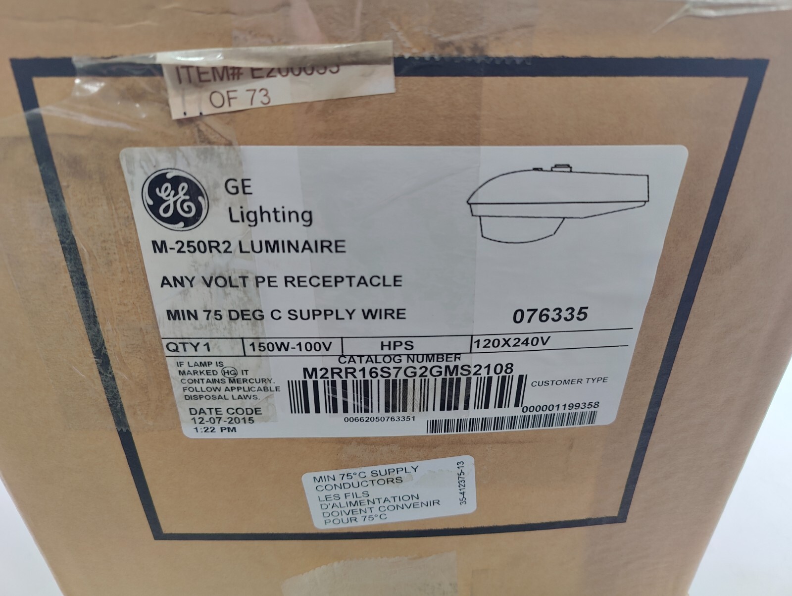 GE M-250R2 150 watt Street Light Fixture - NEW