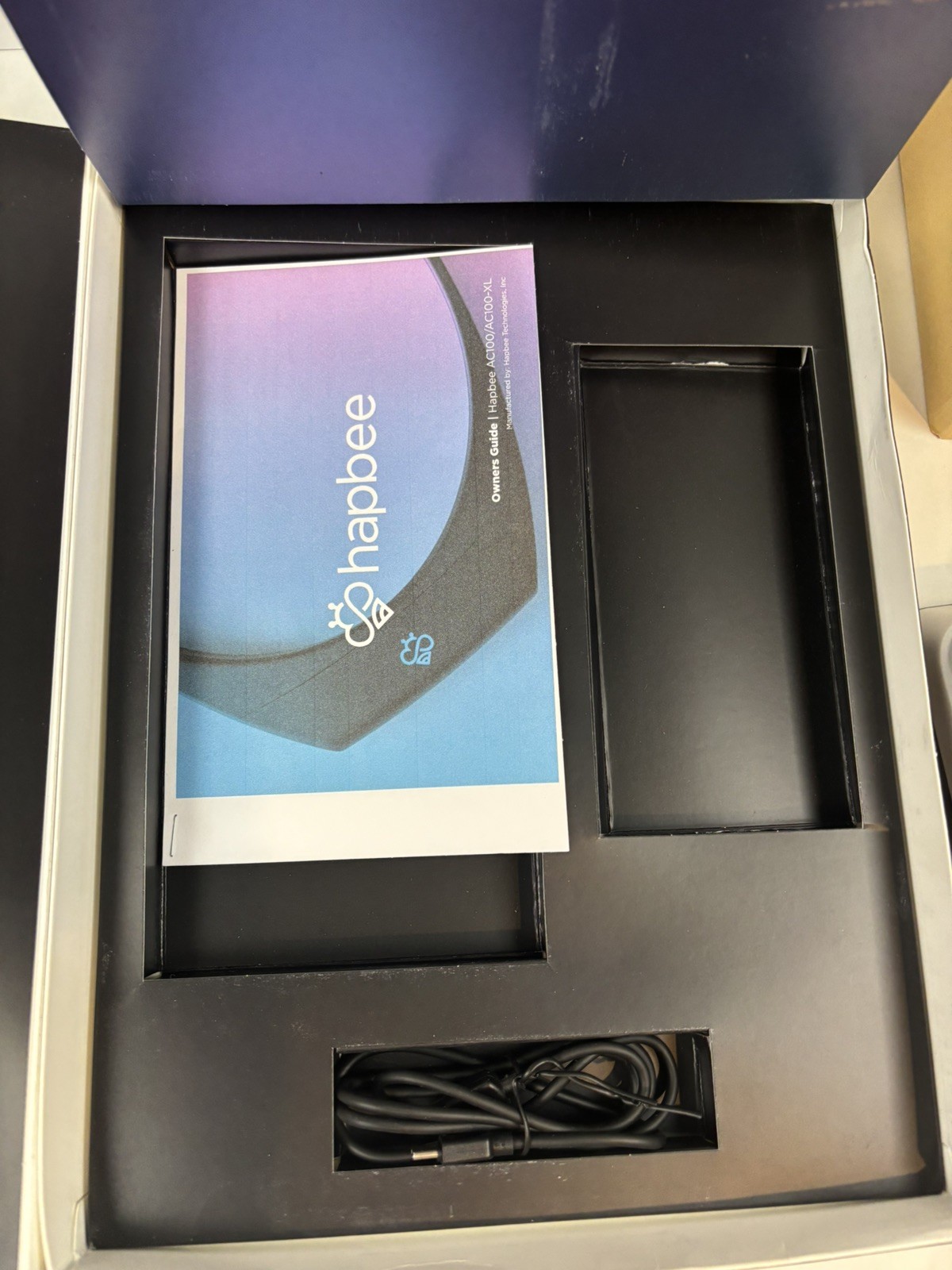 Hapbee Smart Electromagnetic Therapy Neckband Wearable Health Model AC100