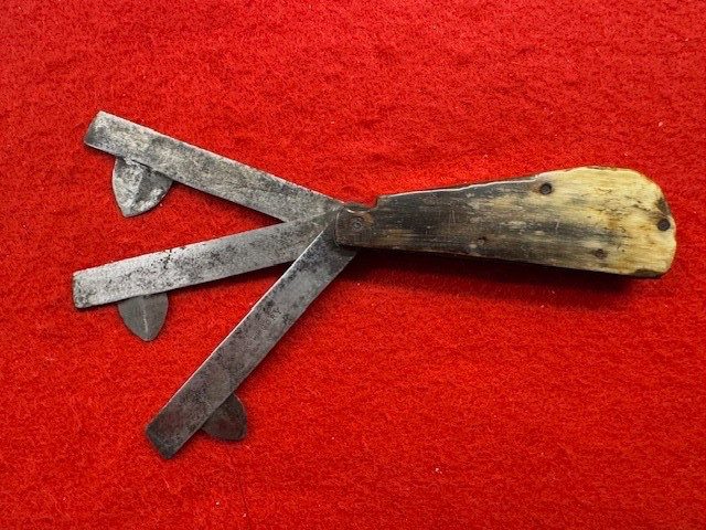 1859 CIVIL WAR THREE BLADE FLEAM, HORN SCALES, NAME ENGRAVED & DATED (674)