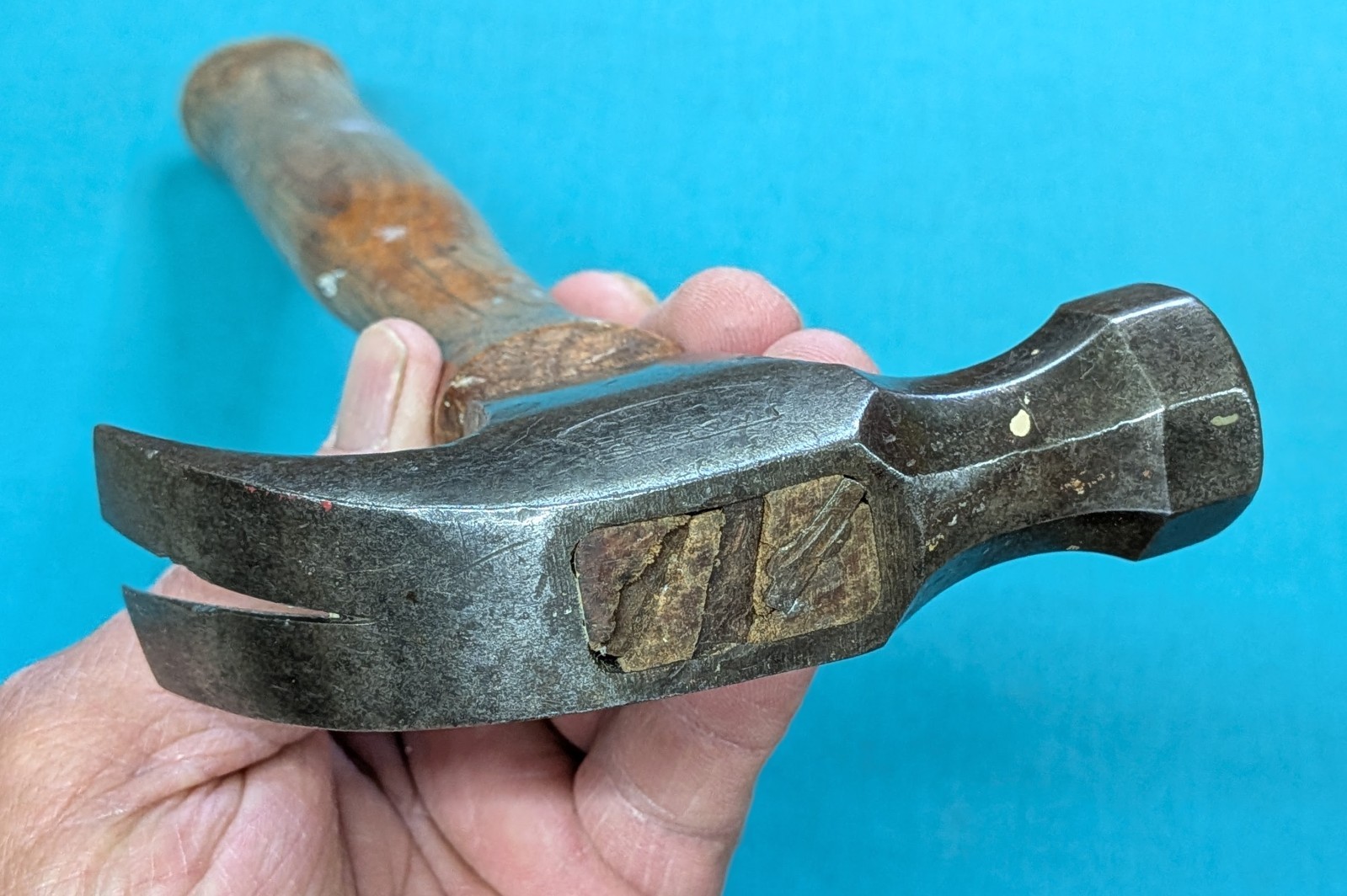 1940's Wards Master Quality Curved Claw Hammer 22 oz. Total