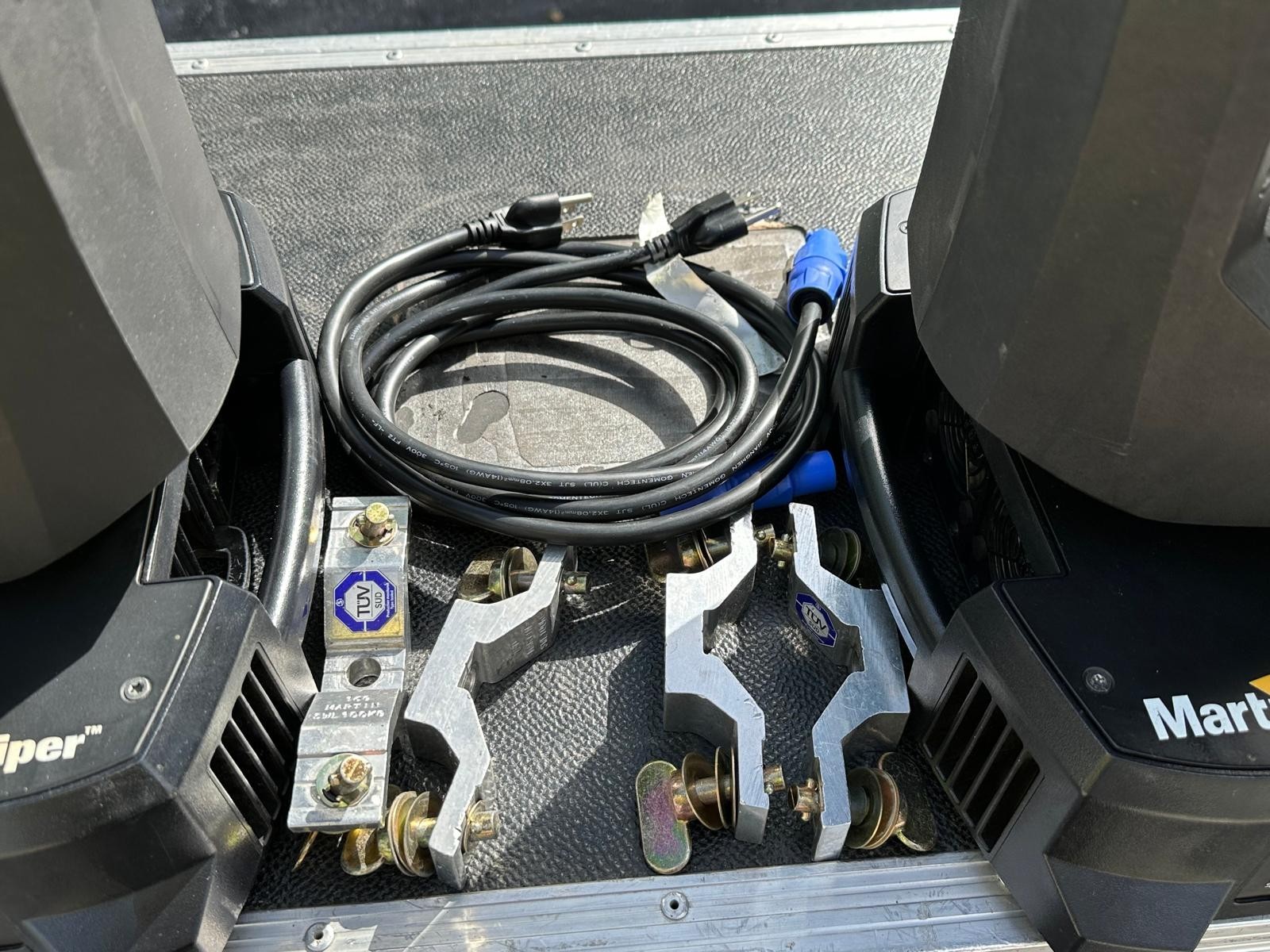 Martin MAC Viper Performance (2 IN A CASE) THS