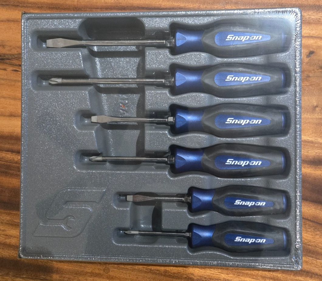 Snap On "Soft Grip-Matallic Blue" Screwdriver Set Instinct 6 Piece Set (New)