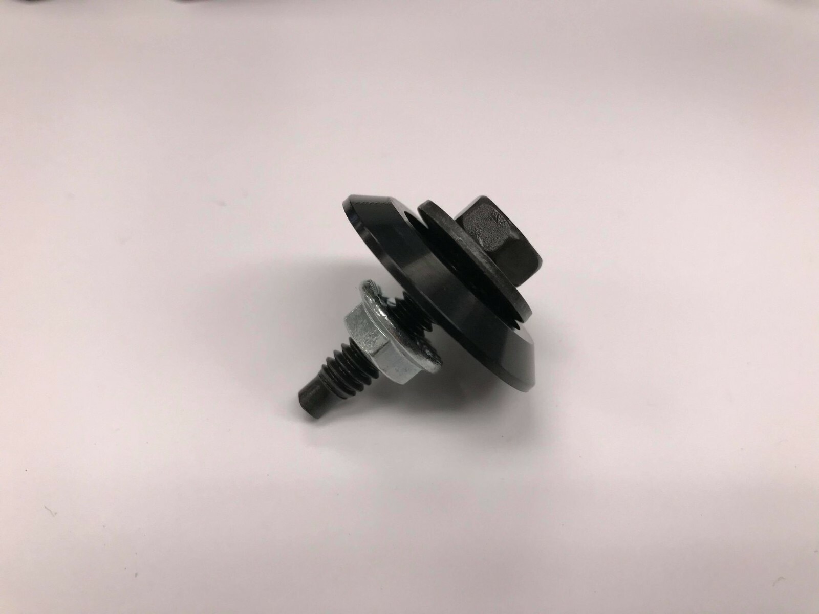 RACING BODY BOLT 1-1/4 WITH A 1/4 WASHER WITH NUT SET OF 50