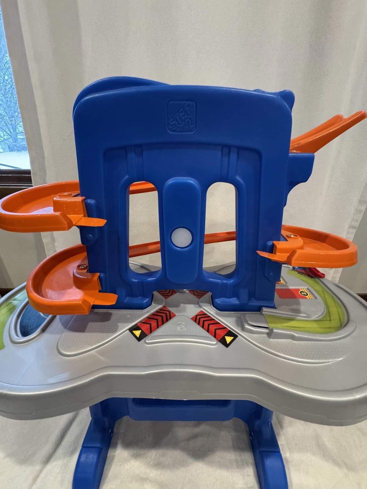 FREE SHIPPING Step 2 Hot Wheels Road Rally Raceway Car Track Play Table Step2