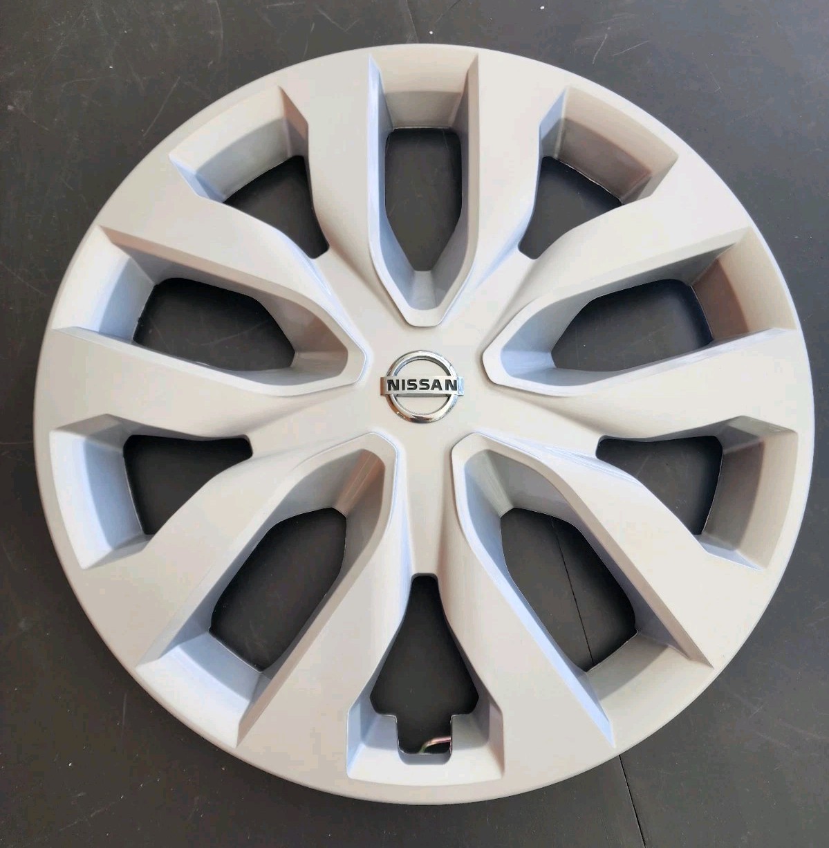 New 2014-2020 Rogue 17" Hubcap Wheel Cover Fits 53094 53092