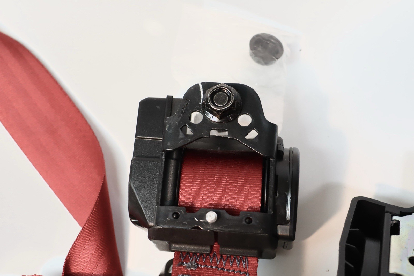 IMMI 3 Point Seat Belt Assembly, Red, Dual Retractors, Fire Truck?