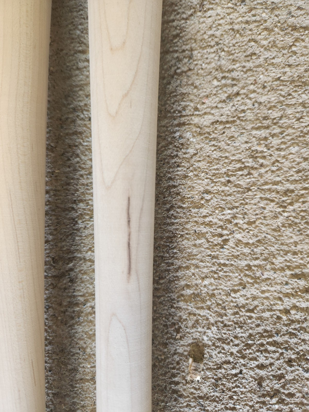 4 PACK TORPEDO MODEL BASEBALL BATS BLEMS 33"