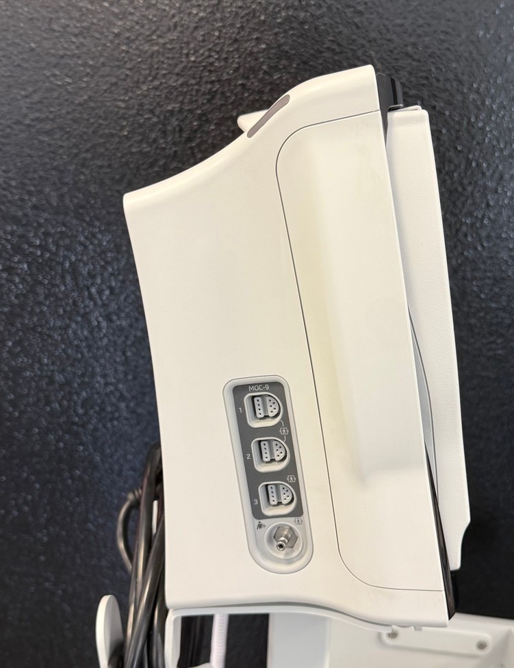 Masimo Root RDS7A Radical-7 Touchscreen w/ New Accessories