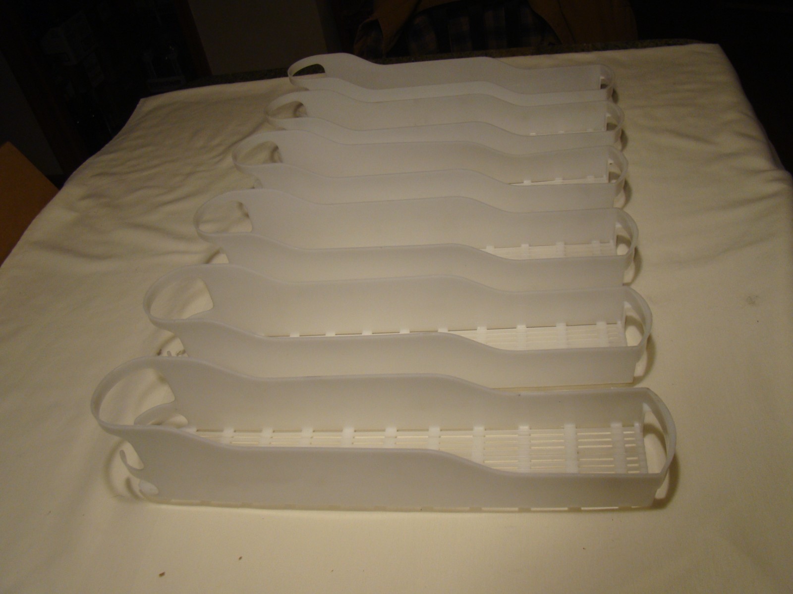 True Trueflex Gravity Feed Bottle Organizer Lot of 6