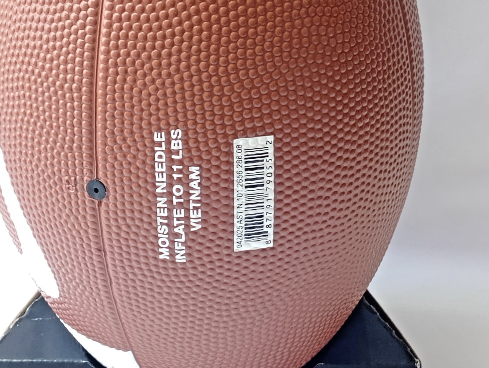 Nike Spin Football Youth Size Brown Rubber Training Ball New In Box