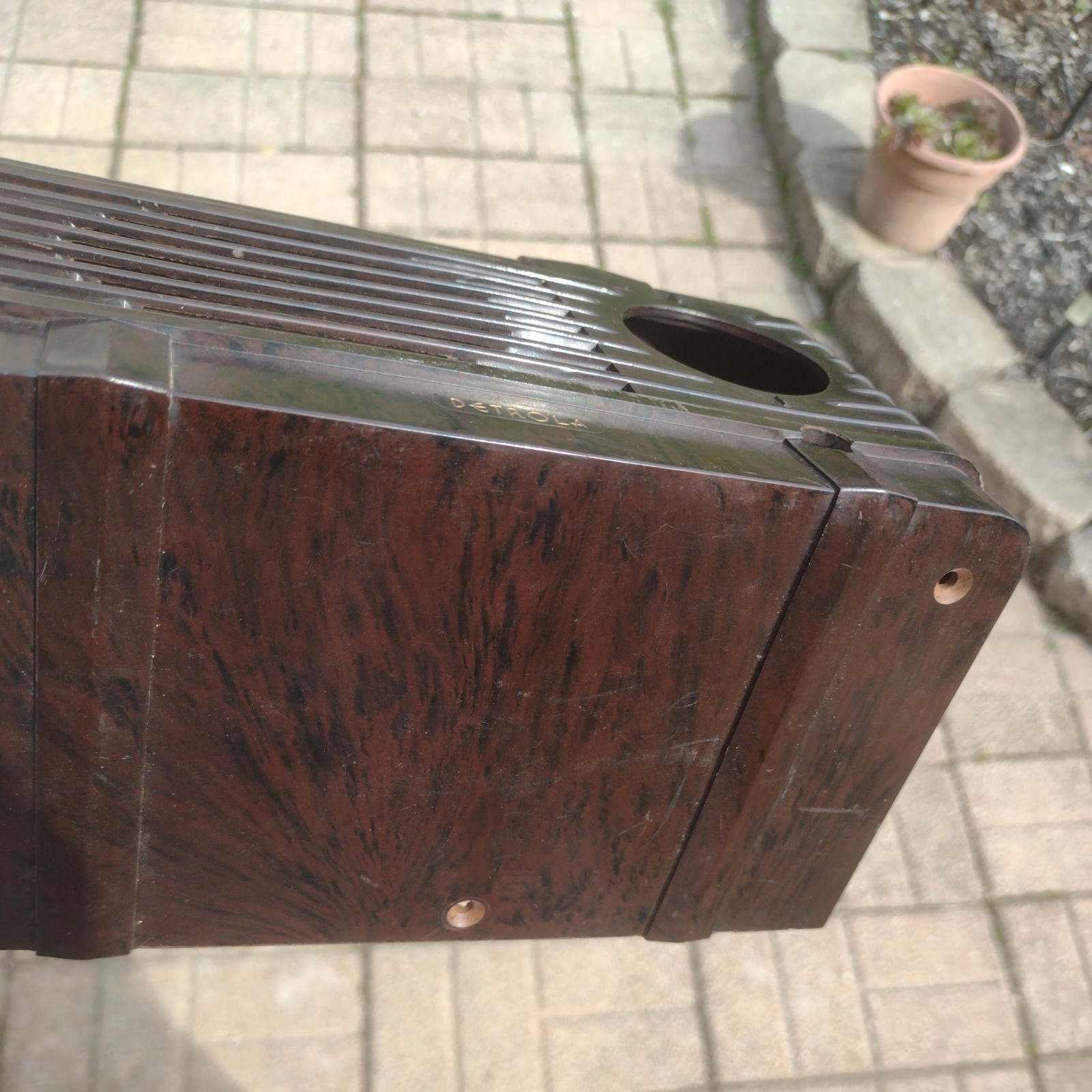 Antique 1930s Detrola Pee Wee Tube Radio Case.