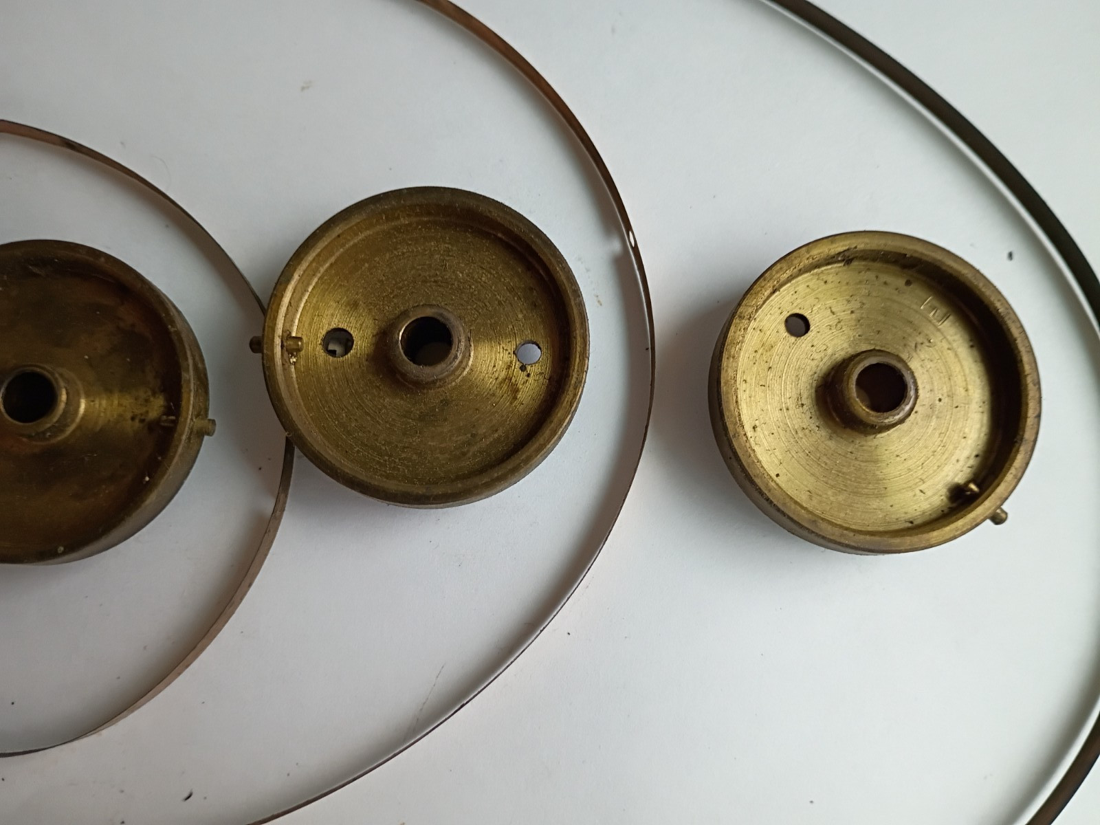 1928 Atwater Kent Model 44 Tuning Pulley Set Brass Wheels And Metal Bands