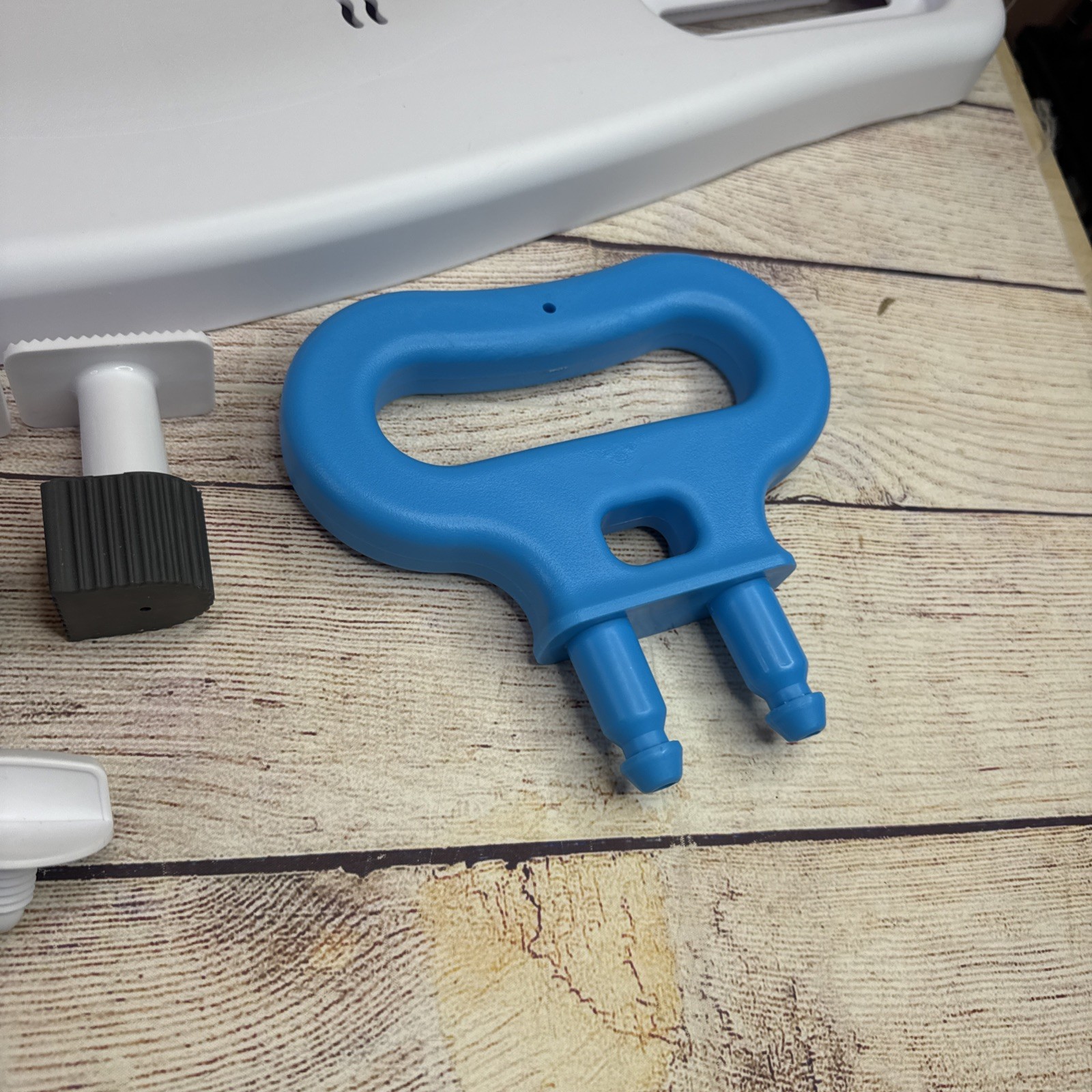 Carex Bathtub Transfer Bench Shower Seat with Handle, New