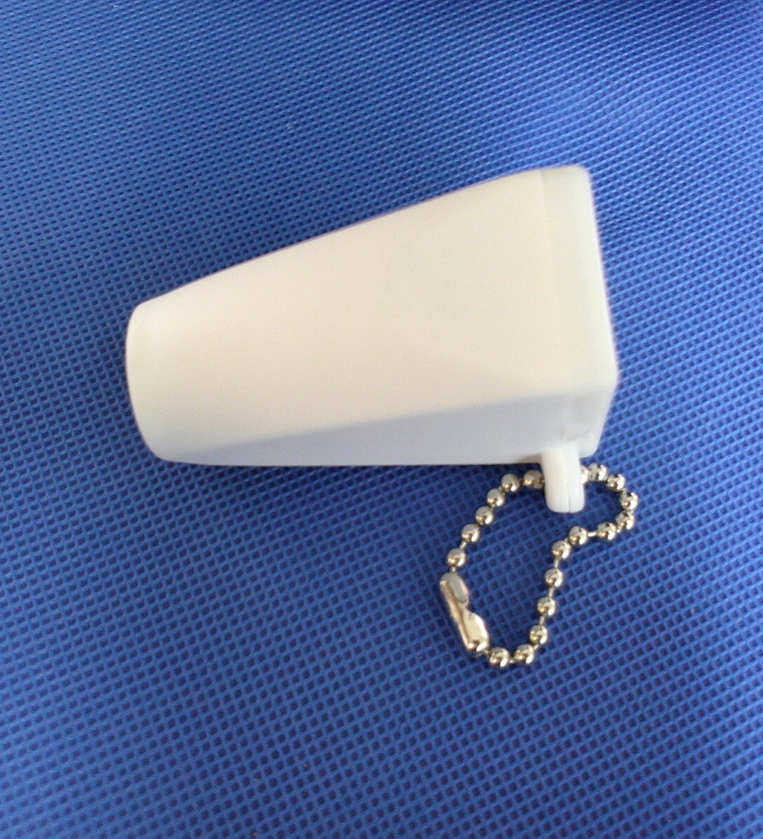 CONOCO GASOLINE MOTOR OIL Keychain Viewer