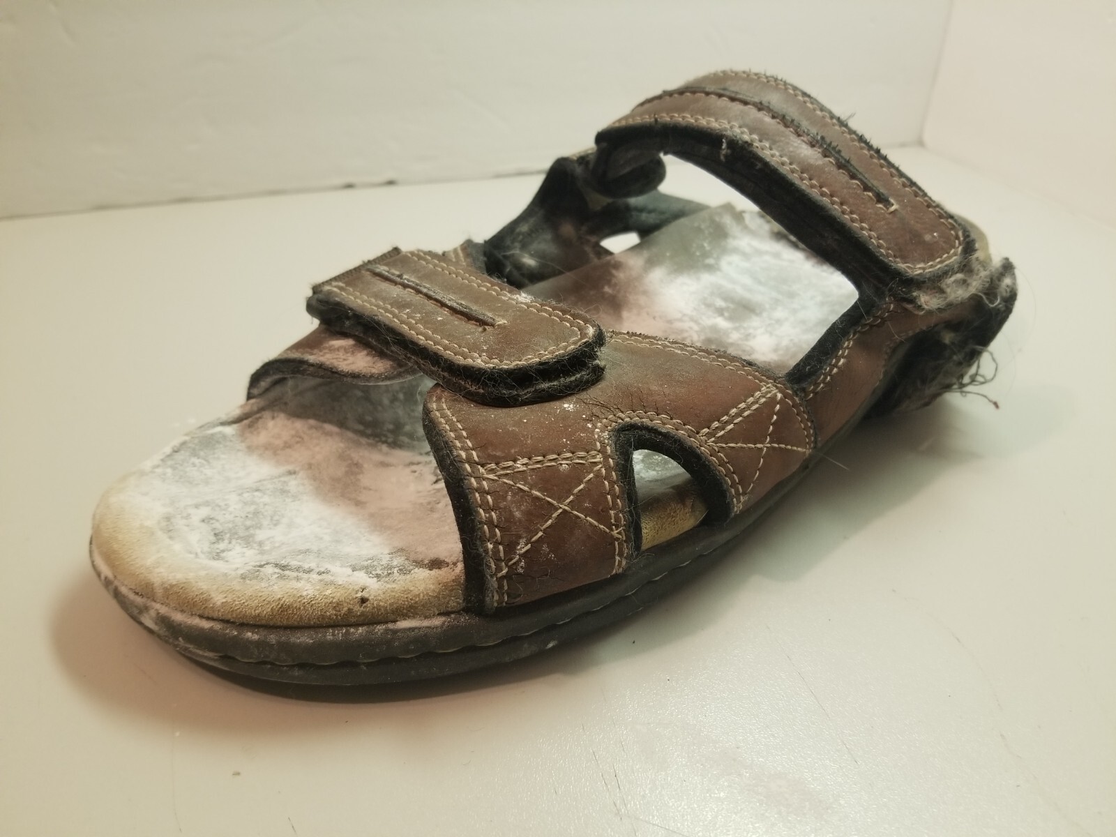 Men's REALLY Used Dockers Sandals 10w or 10 half READ Jesus Men Shoes Shoe