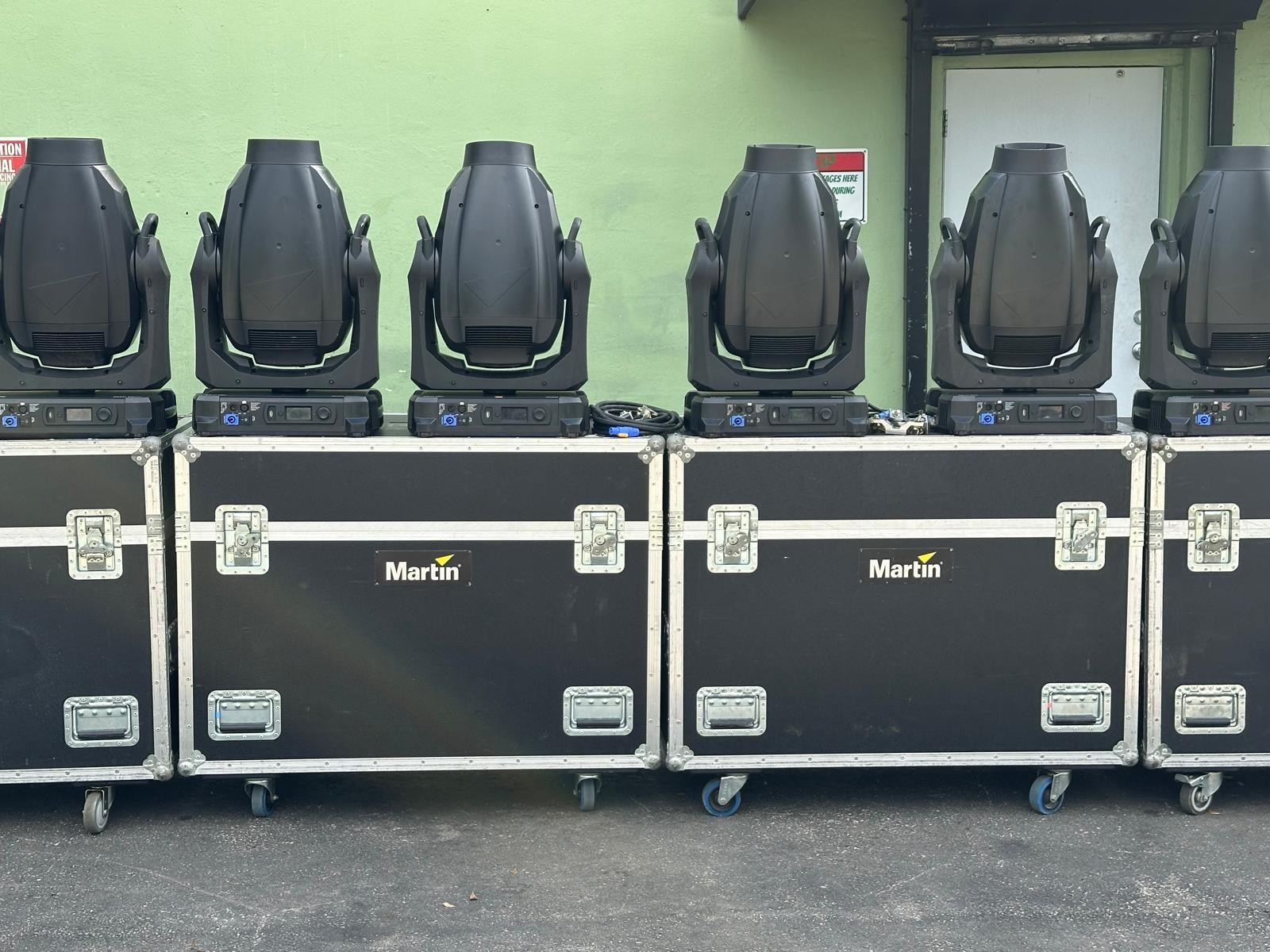 Martin MAC Viper Performance (2 IN A CASE) THS