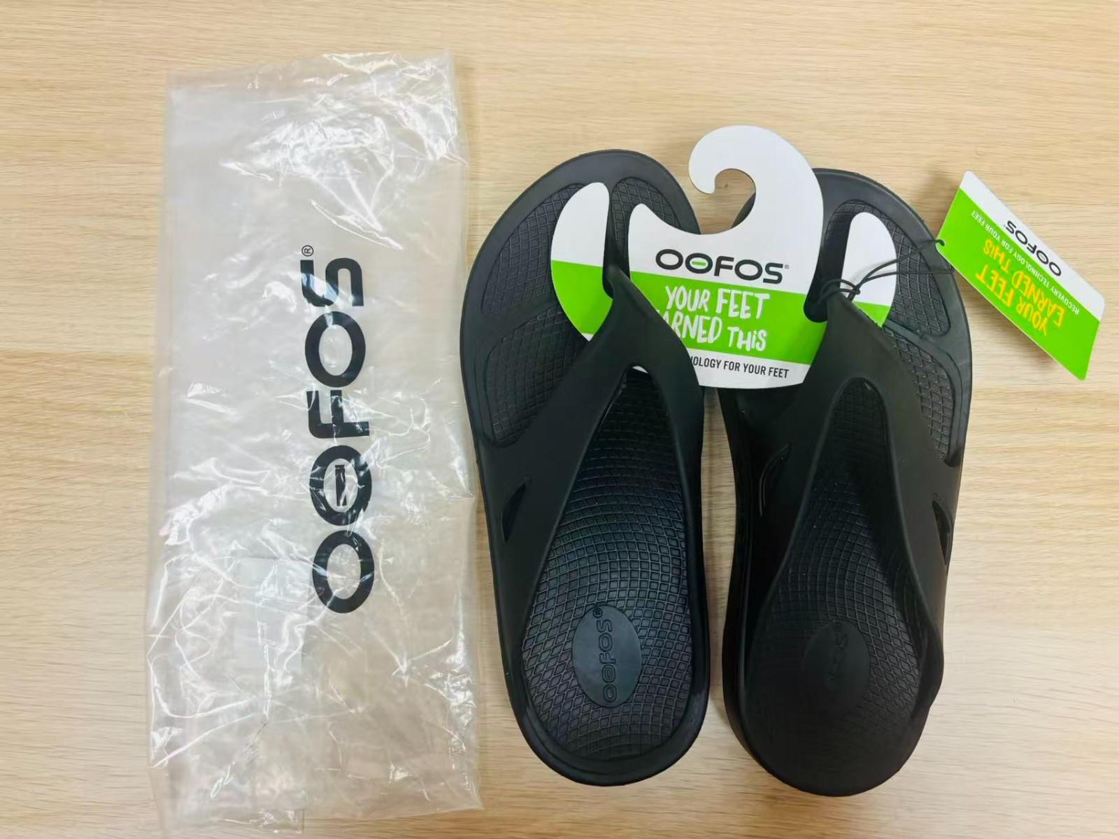 Men/Women Arch Support Slide Sandals Lightweight Non-Slip Shower/Pool Flip Flops